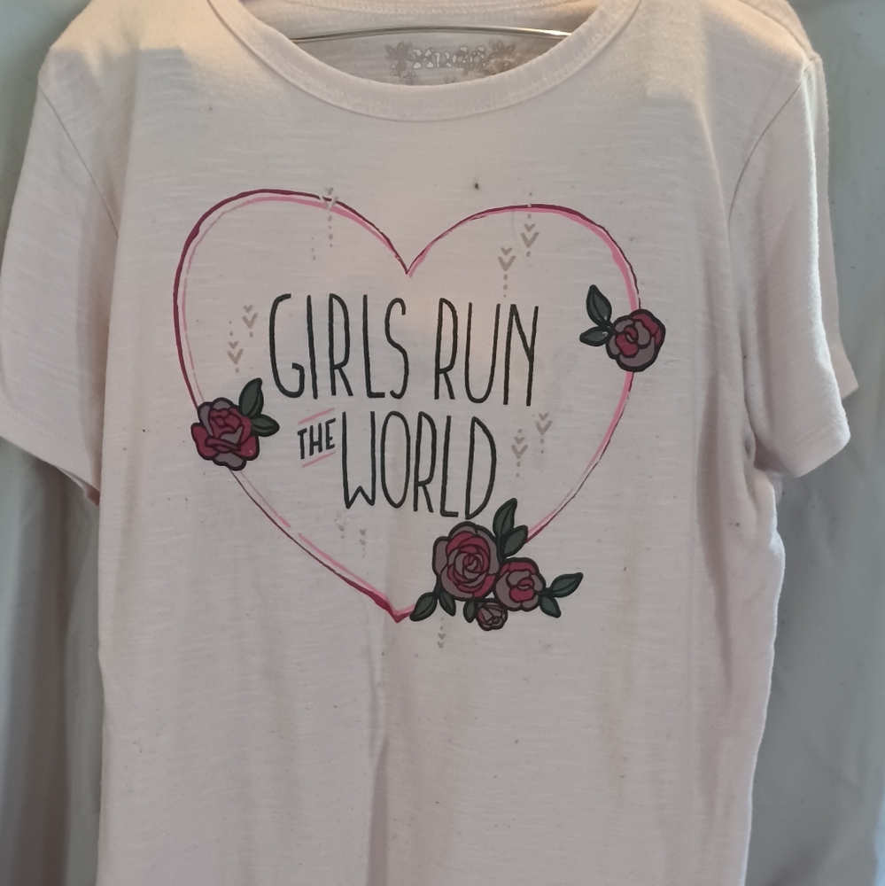 Mudd Girls size 14 T-shirt